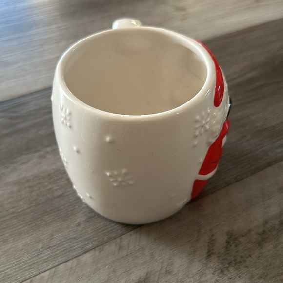 M&M Ceramic Mug with handle SANTA RED chocolate company - Picture 3 of 4